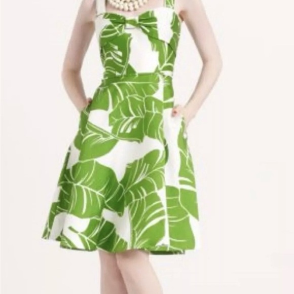 Kate Spade Green and White Palm Leaf Fit and Flare Dress Size 4 - Picture 2 of 8